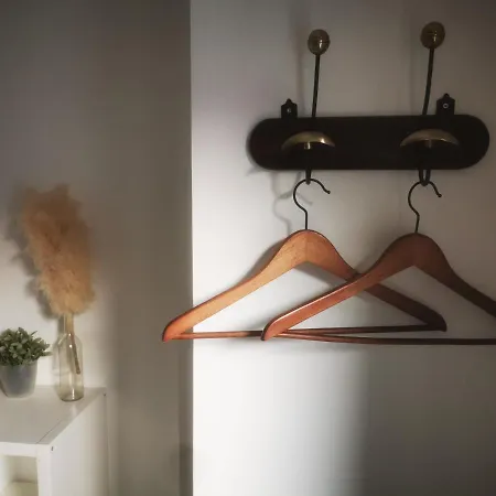 Independant A Terrerort 아파트 *