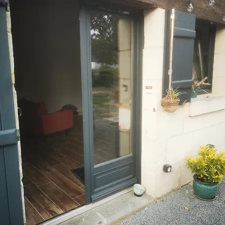 Independant A Terrerort 아파트 쏘뮤흐